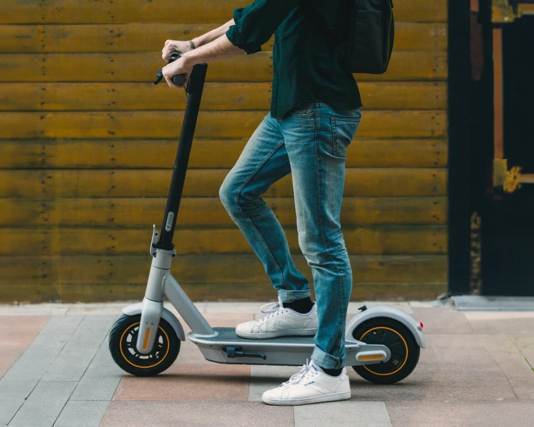Segway Ninebot MAX G30LP Electric Scooter rental photograph